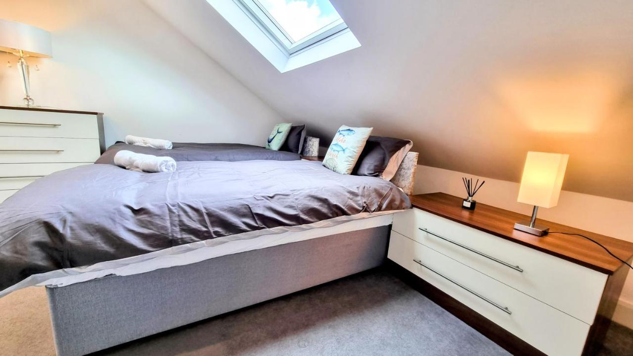 Surbiton Luxury Garden House 19 Villa Екстериор снимка