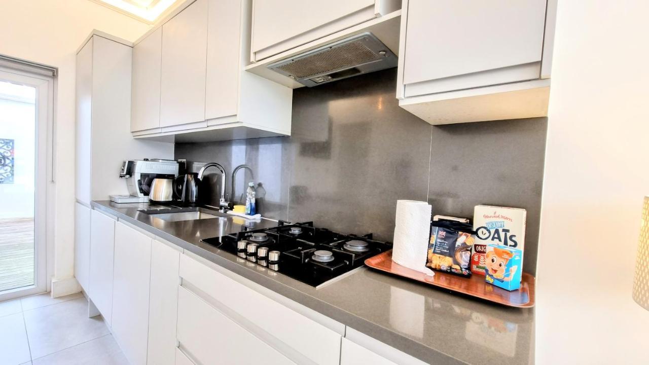 Surbiton Luxury Garden House 19 Villa Екстериор снимка